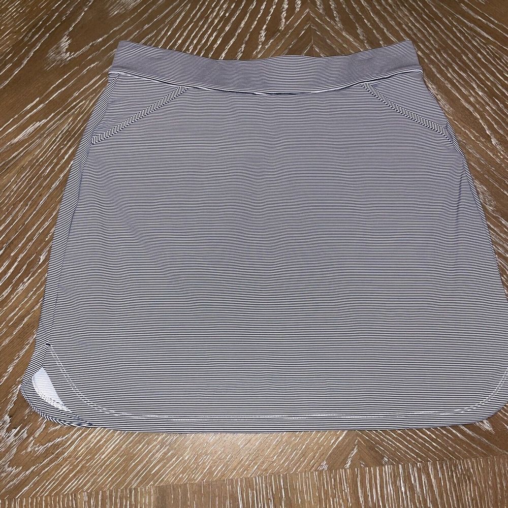Peter Millar LARGE Alice Petal‎ Hem Skort Navy BLUE/WHITE  Golf Tennis EXCELLENT